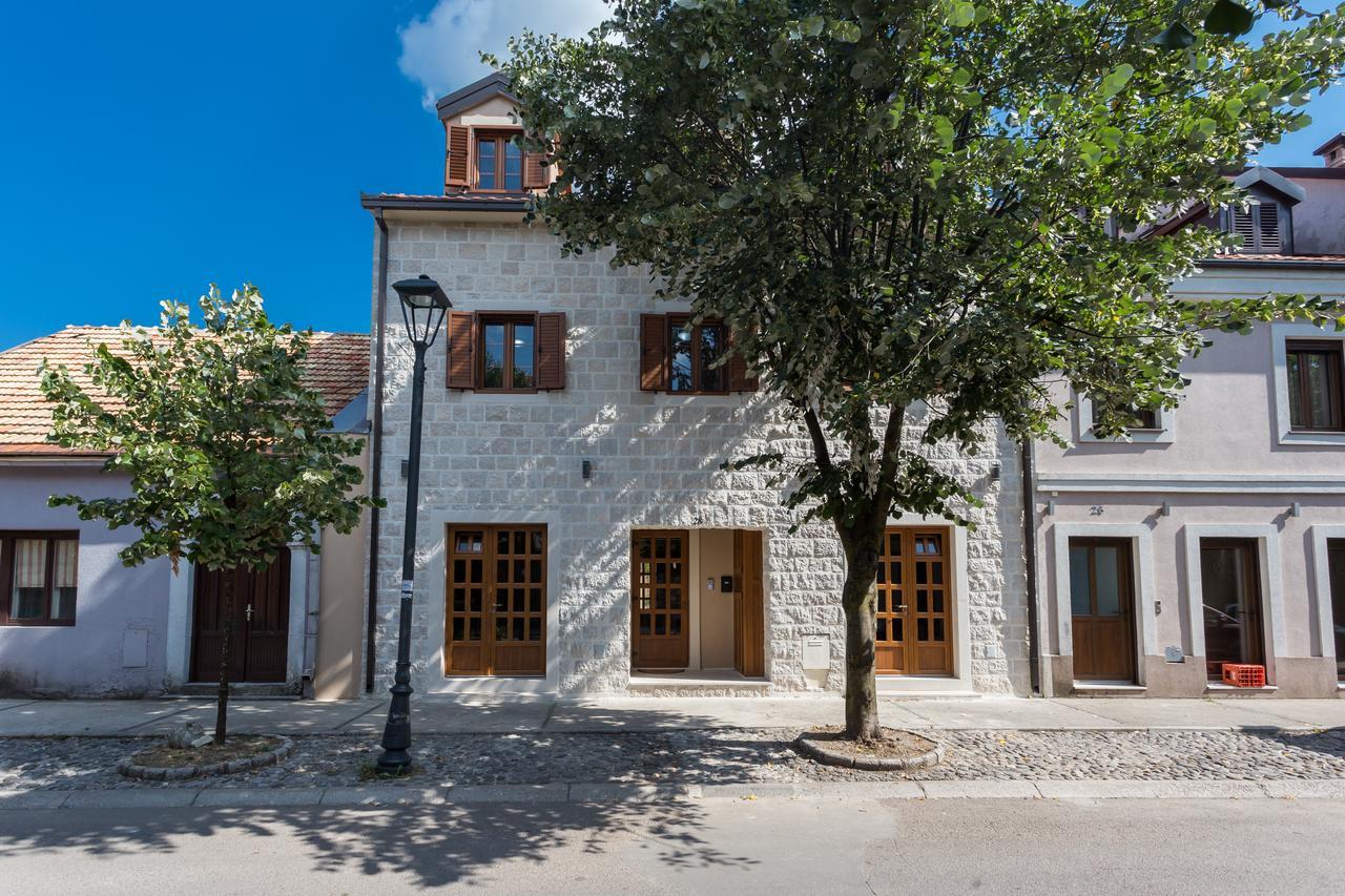 Отель Tilia Цетине Экстерьер фото